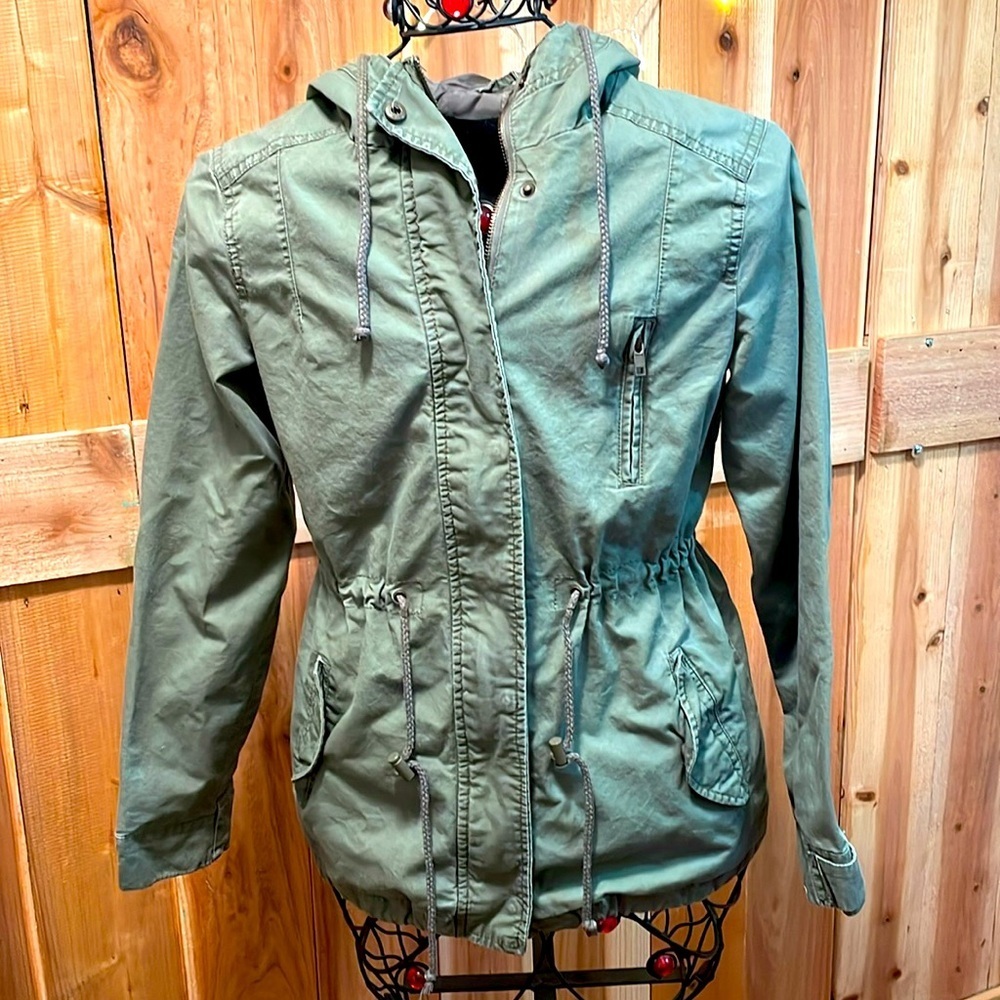 🆓🆓🆓FREE W/PURCHASE🆓🆓🆓Army Green Utility Jacket